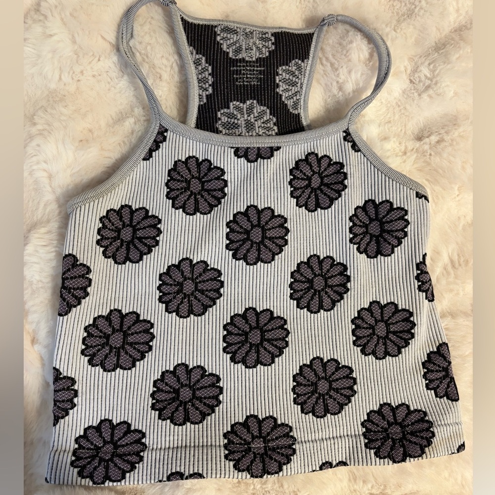 Floral Patterned Gray and Black Women's Top